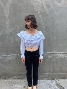 Cropped blouse