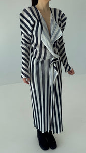 Issey Miyake pleated cardigan - Large