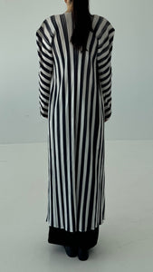 Issey Miyake pleated cardigan - Large